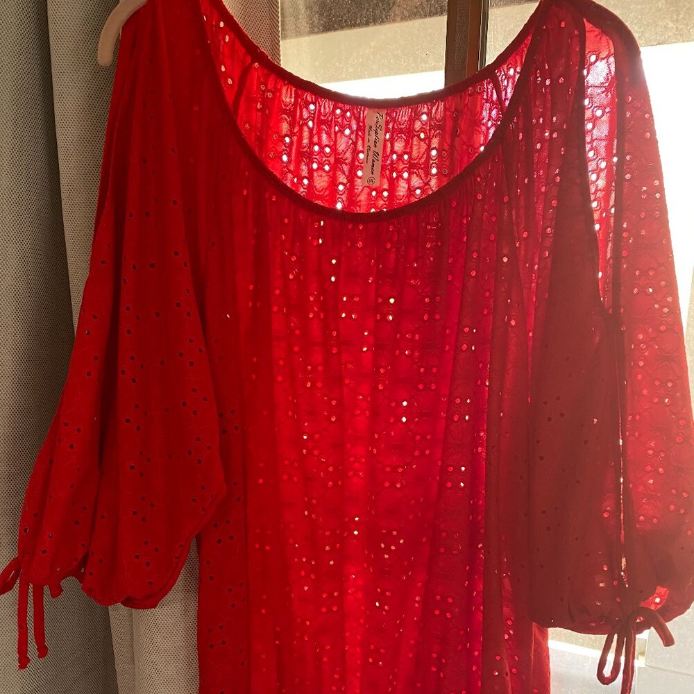 Beautiful Red Eyelet Long Open Sleeve NWWOT Size 3x Gathered Band Bottom